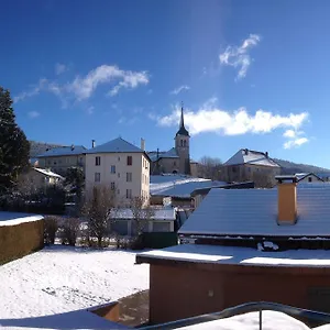 hotel-le-hauteville.hotels-rhonealpes.com/