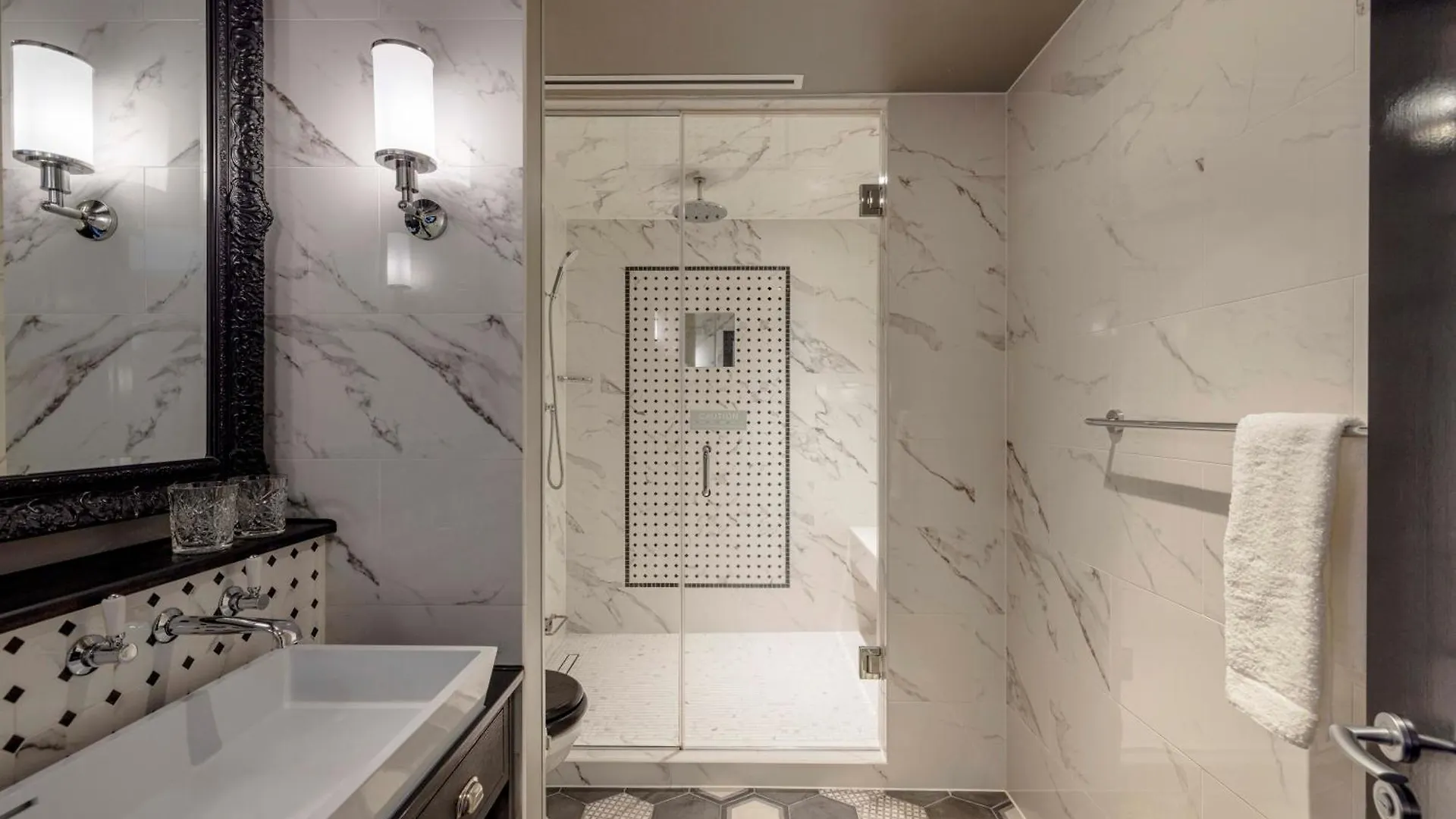 *****  Virgin Hotels London - Shoreditch イギリス